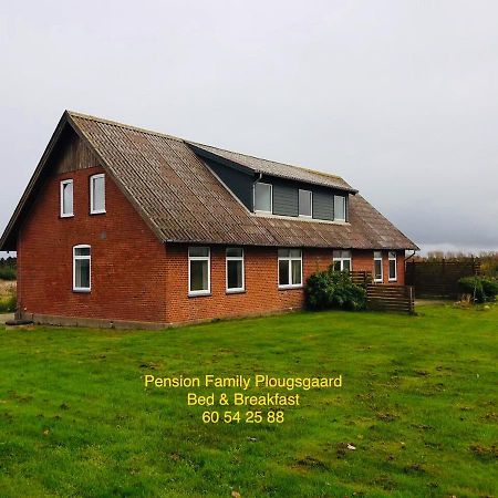 Pension Family Plougsgaard Ringkobing ภายนอก รูปภาพ